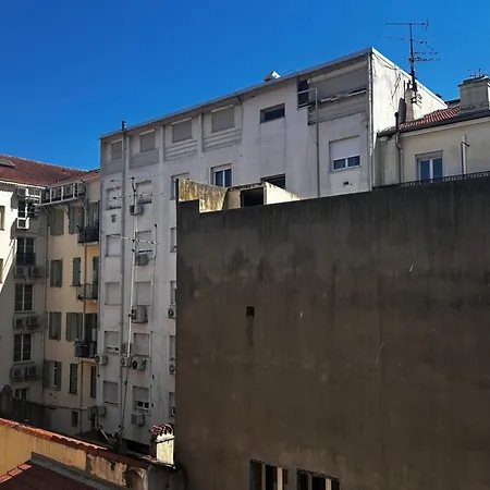 Lejlighed 1-bedroom In The Center Of *